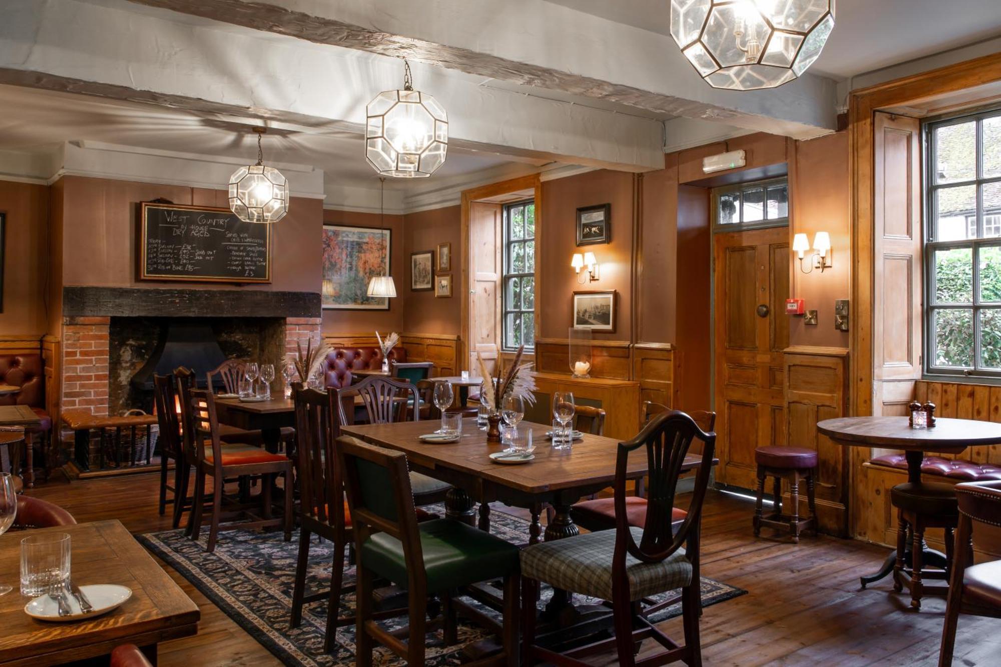 The Lamb Inn Hindon Exterior photo