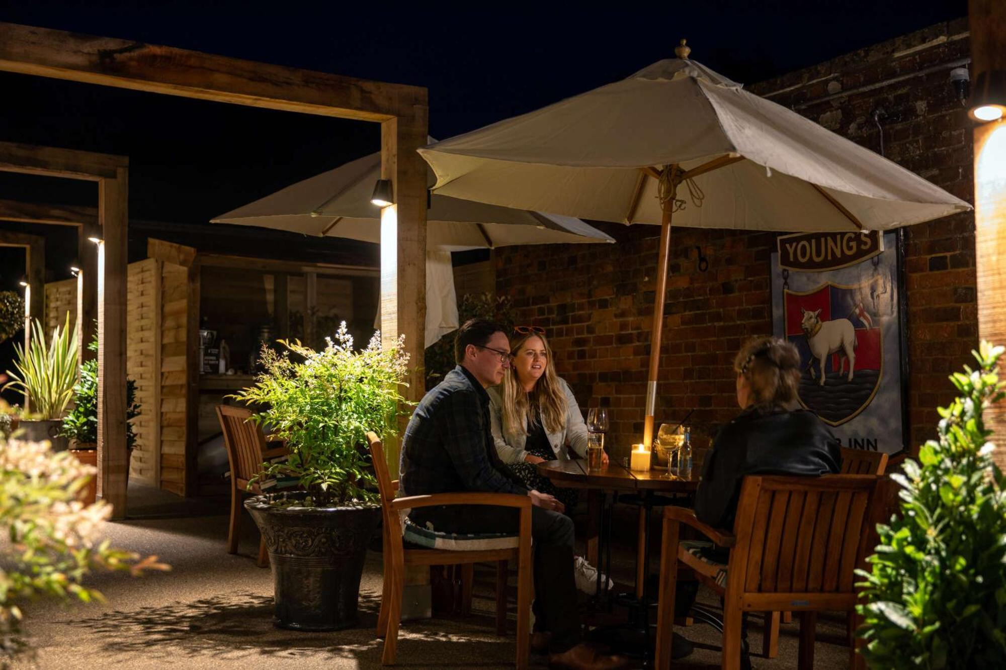 The Lamb Inn Hindon Exterior photo