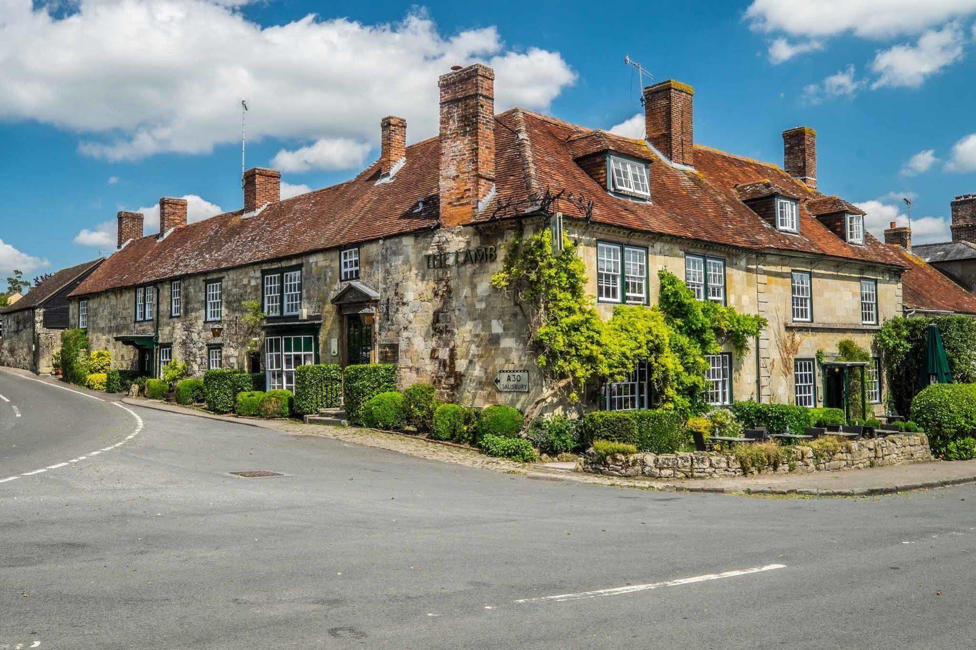 The Lamb Inn Hindon Exterior photo